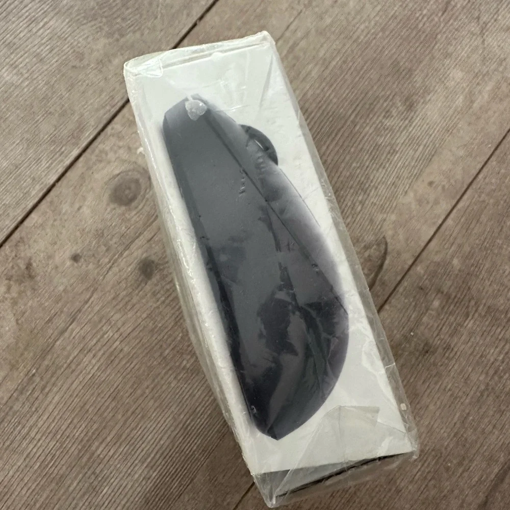 Dell Mobile Wireless Mouse Titan Gray New in box